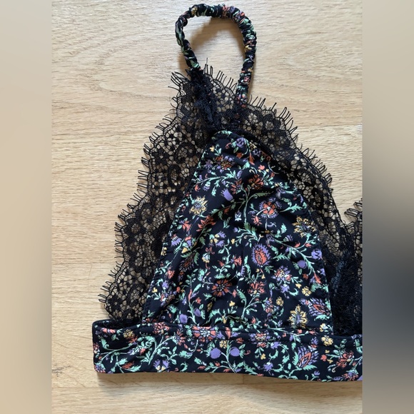 NWOT** Anthropologie Bralette Lingerie Floral Set Scrunch Lace size Small - Picture 1 of 8